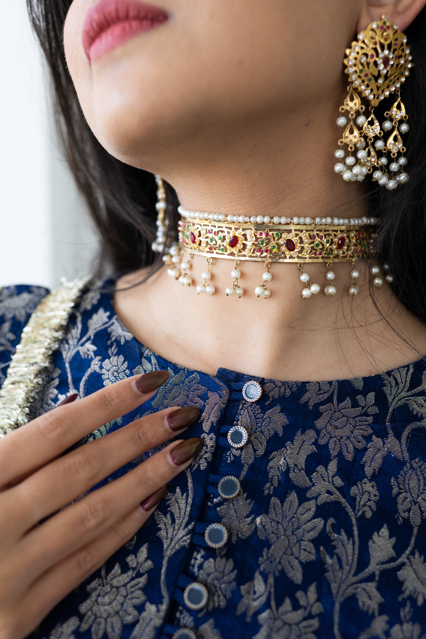 Aleena Choker and Earrings Set