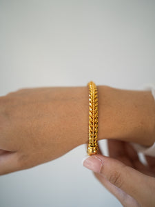 Nazo Kara (Bracelet)