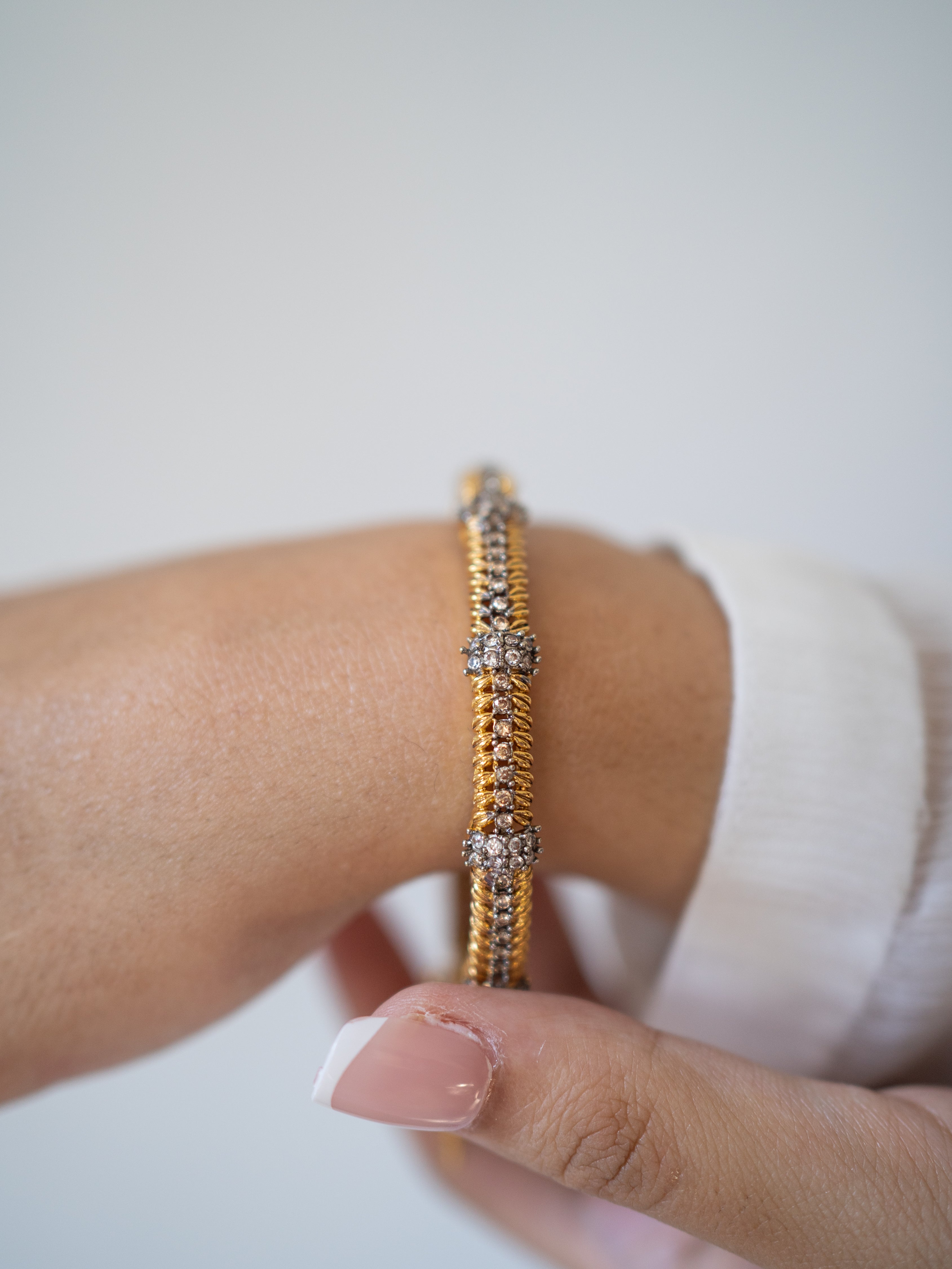 Aima Kara (Bracelet)