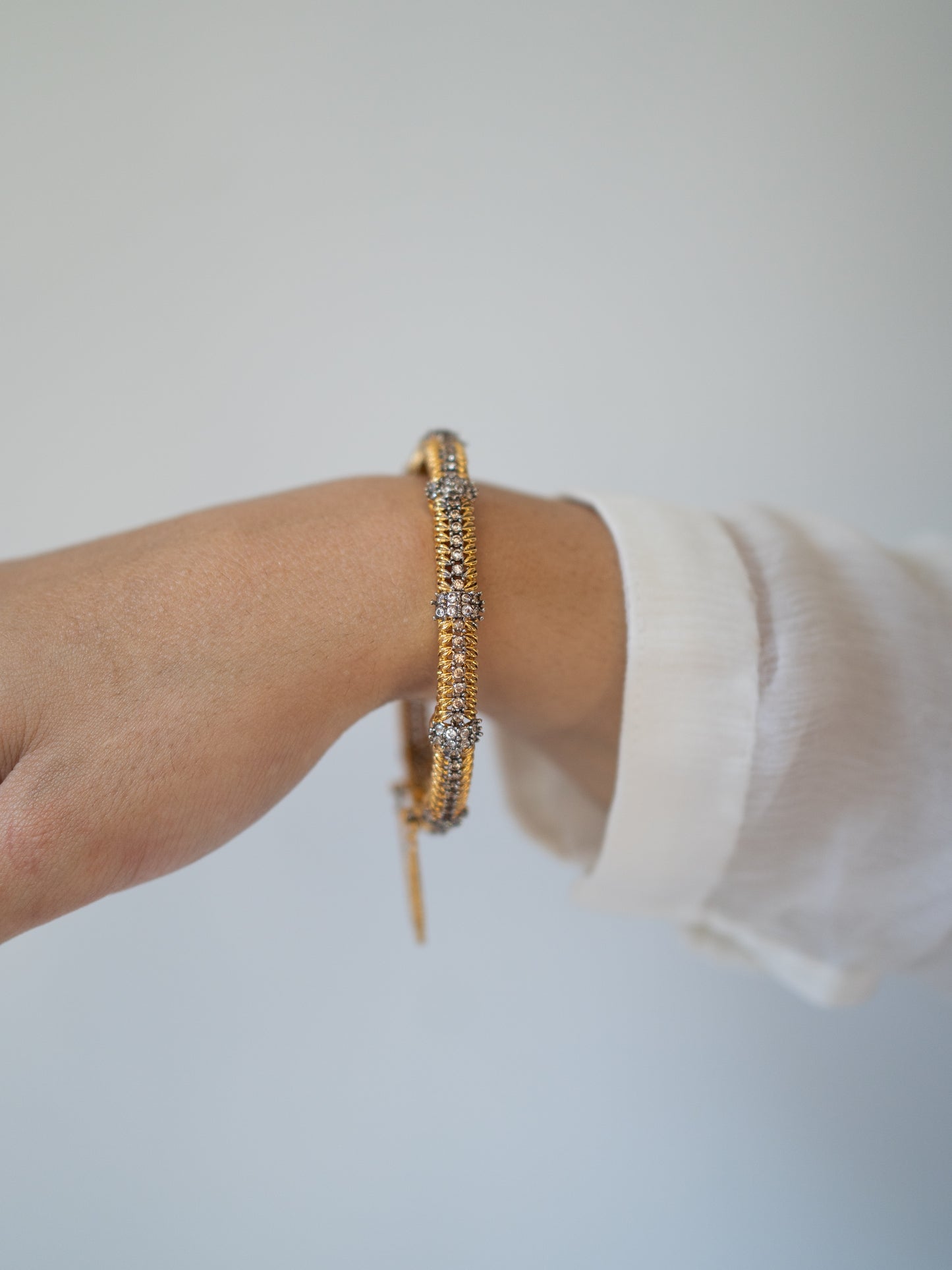 Aima Kara (Bracelet)