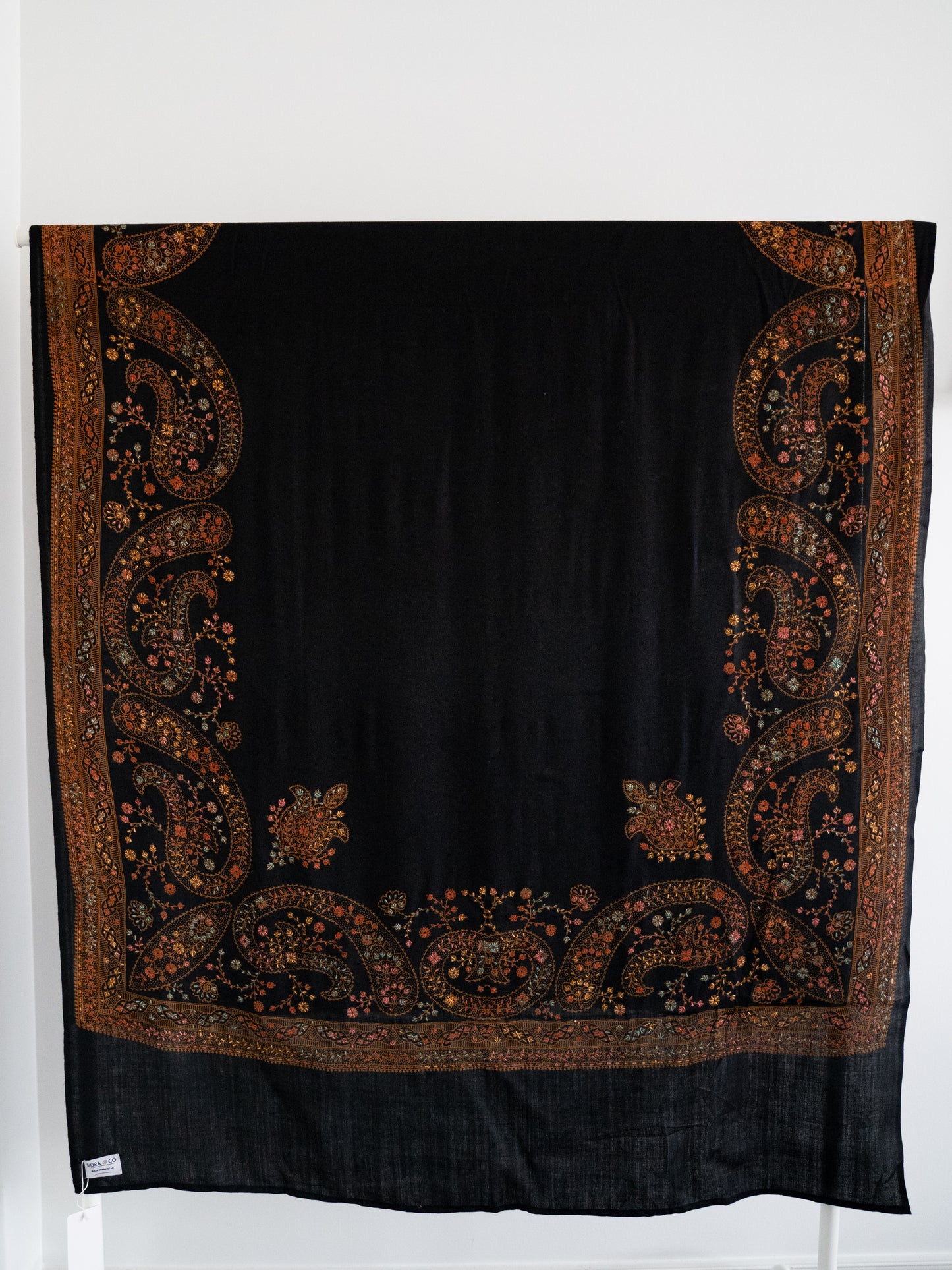 Yakeen Shawl