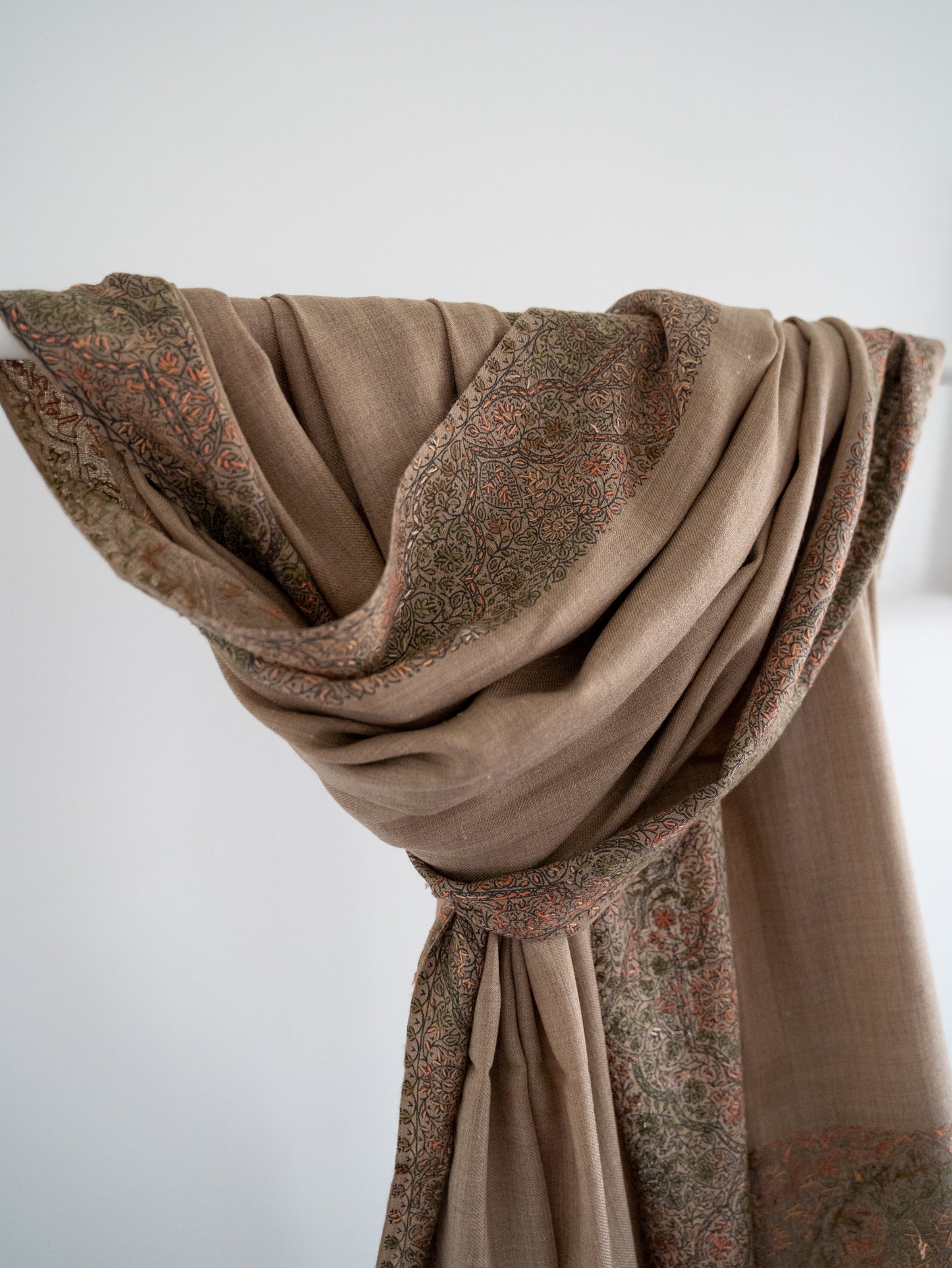 Dastaan Shawl